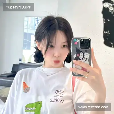 邹朵千
